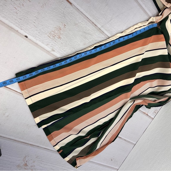 NWOT  Women's Plus Size Printed Drawstring Waist Split Side Wide Leg Pants - Picture 11 of 17